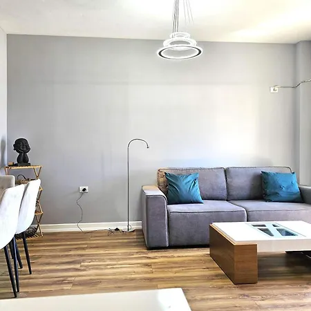 Albina 118 - Balcony & Sea View - Happy Apartment Sarandë