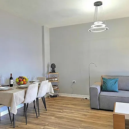 Apartman Albina 118 - Balcony & Sea View - Happy