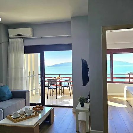 Albina 118 - Balcony & Sea View - Happy